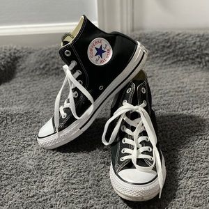 Black High Top Converse. hardly any wear